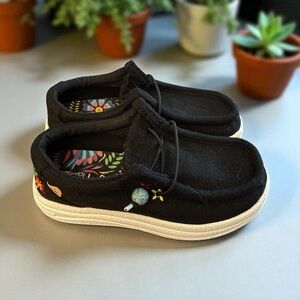 Lamo Footwear Unisex Paulie Slip-On Casual Shoes Moc Toe Black  12